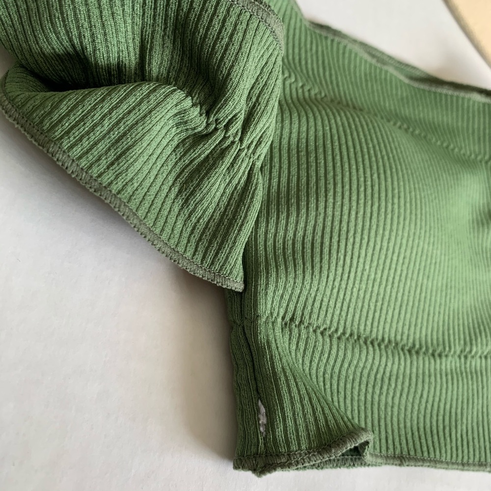 Off shoulder Ruffles Ribbed two piece bikini - Picture 5 of 5